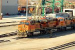 BNSF 7607 and more sit around the yard.